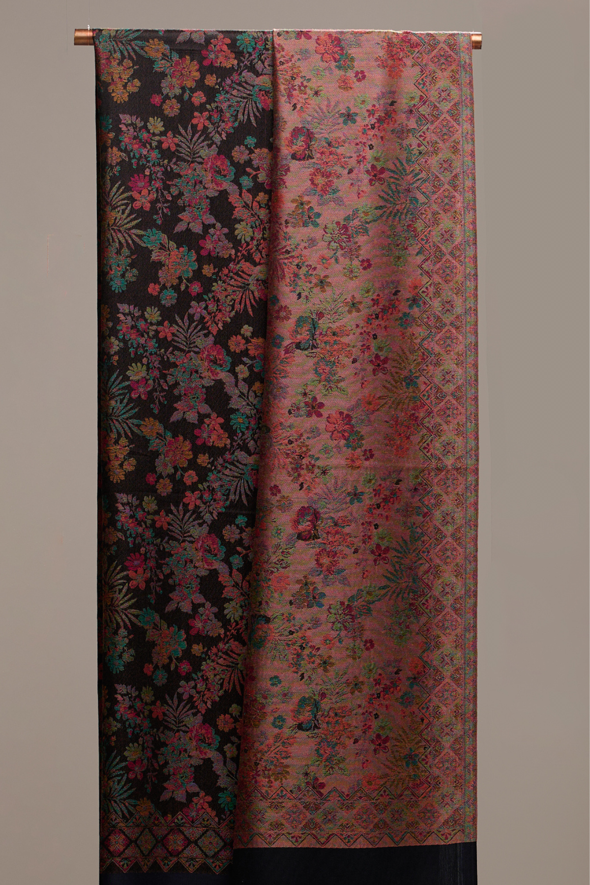 Jamavar Core - Classic Jamavar Reversible Shawl