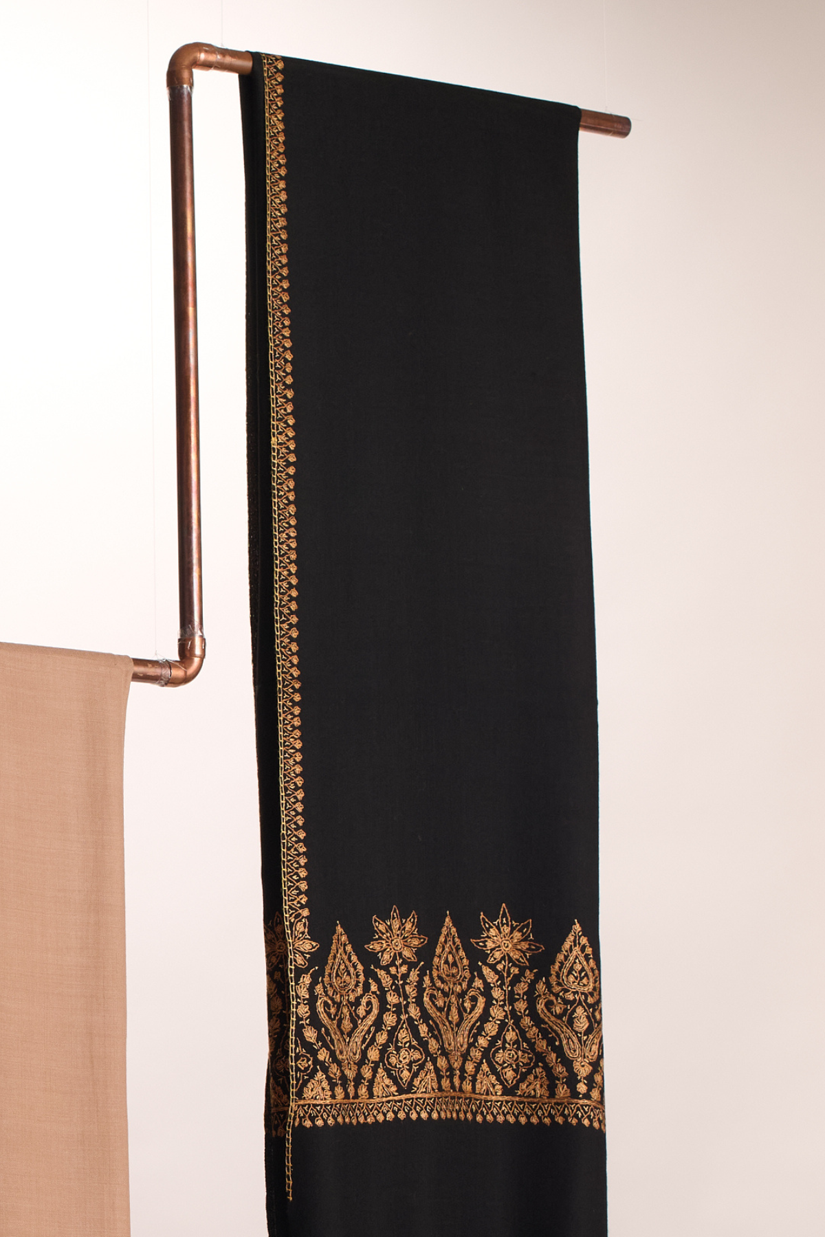 Cashmina Palla - Cashmina Palla Embroidery Shawl
