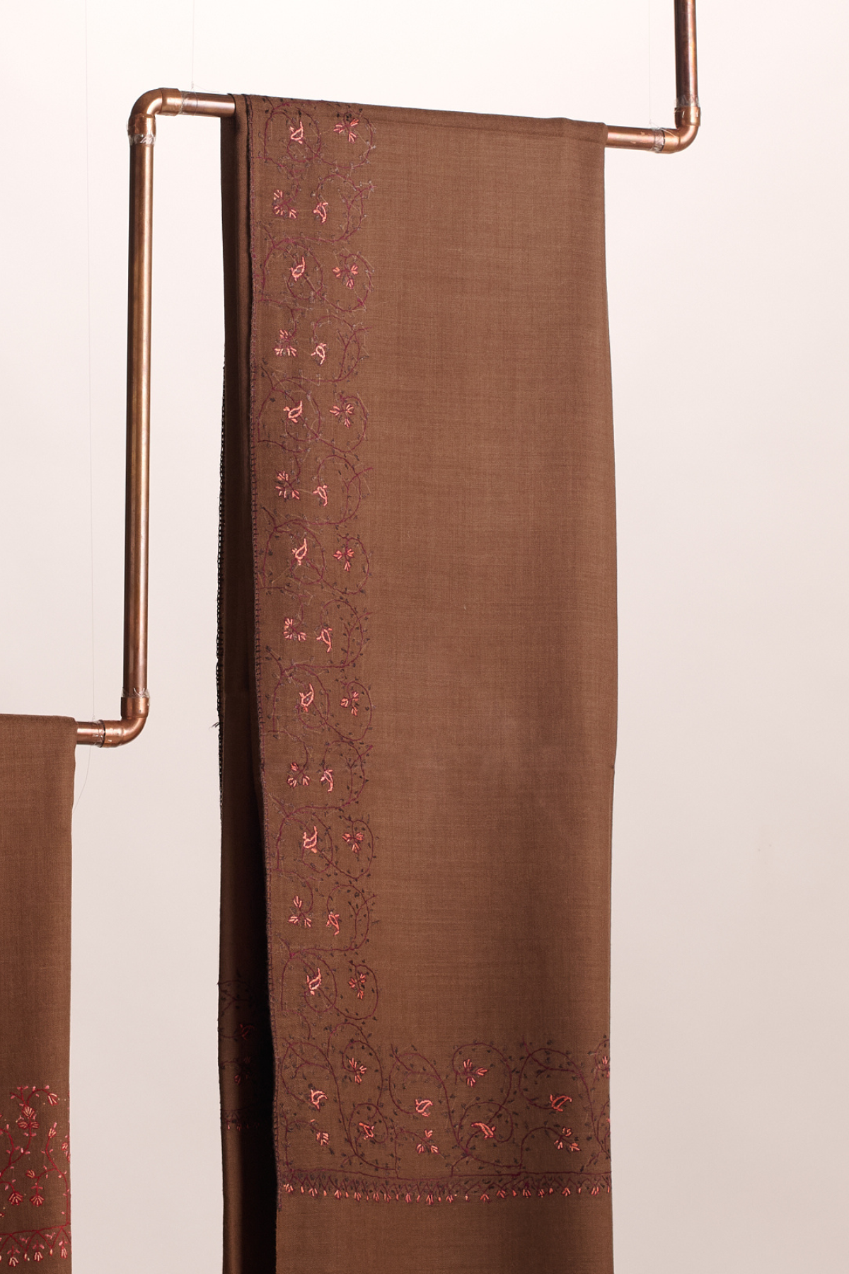 Cashmina Jali - Cashmina Jali Door Shawl