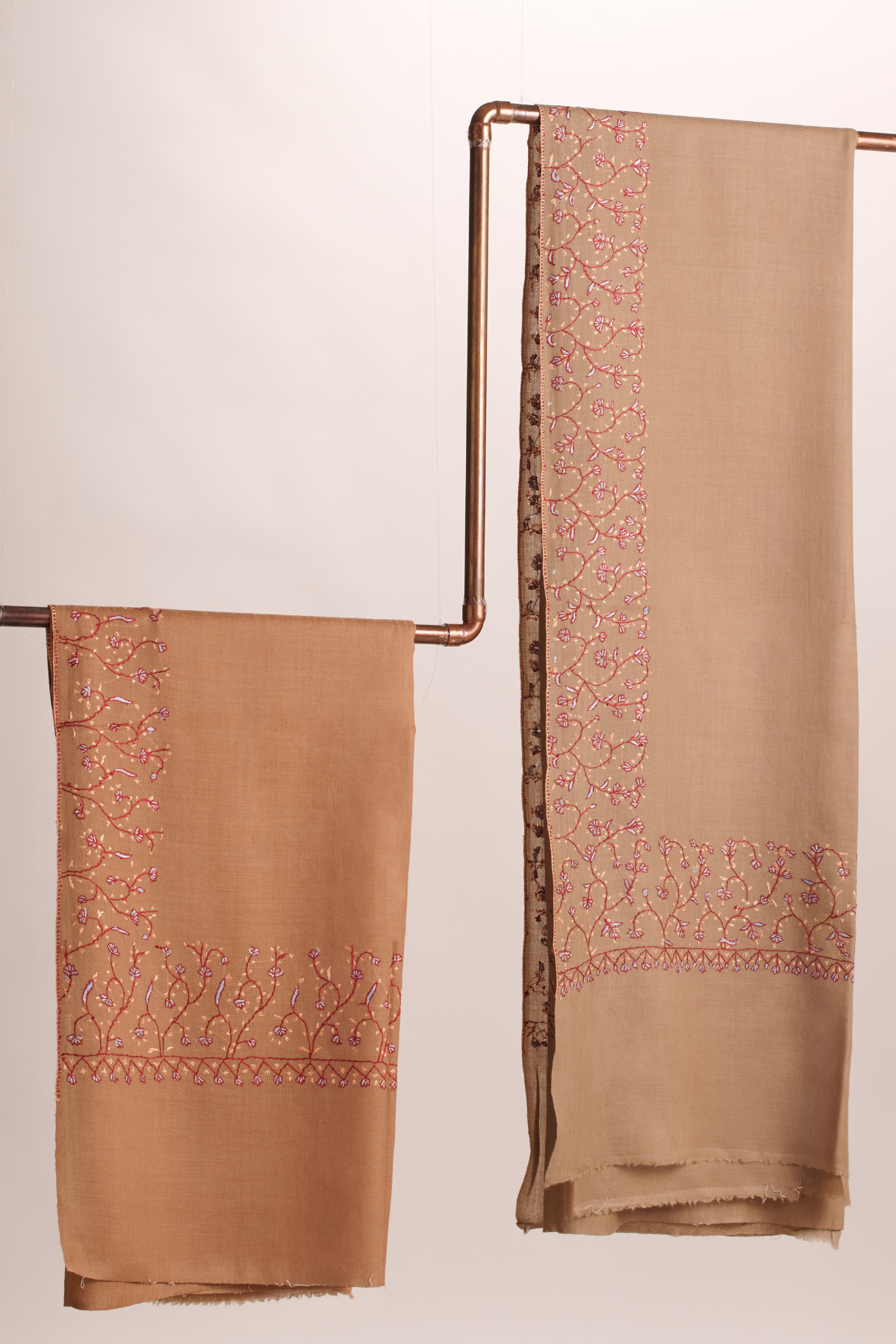 Cashmina Jali - Cashmina Jali Door Shawl