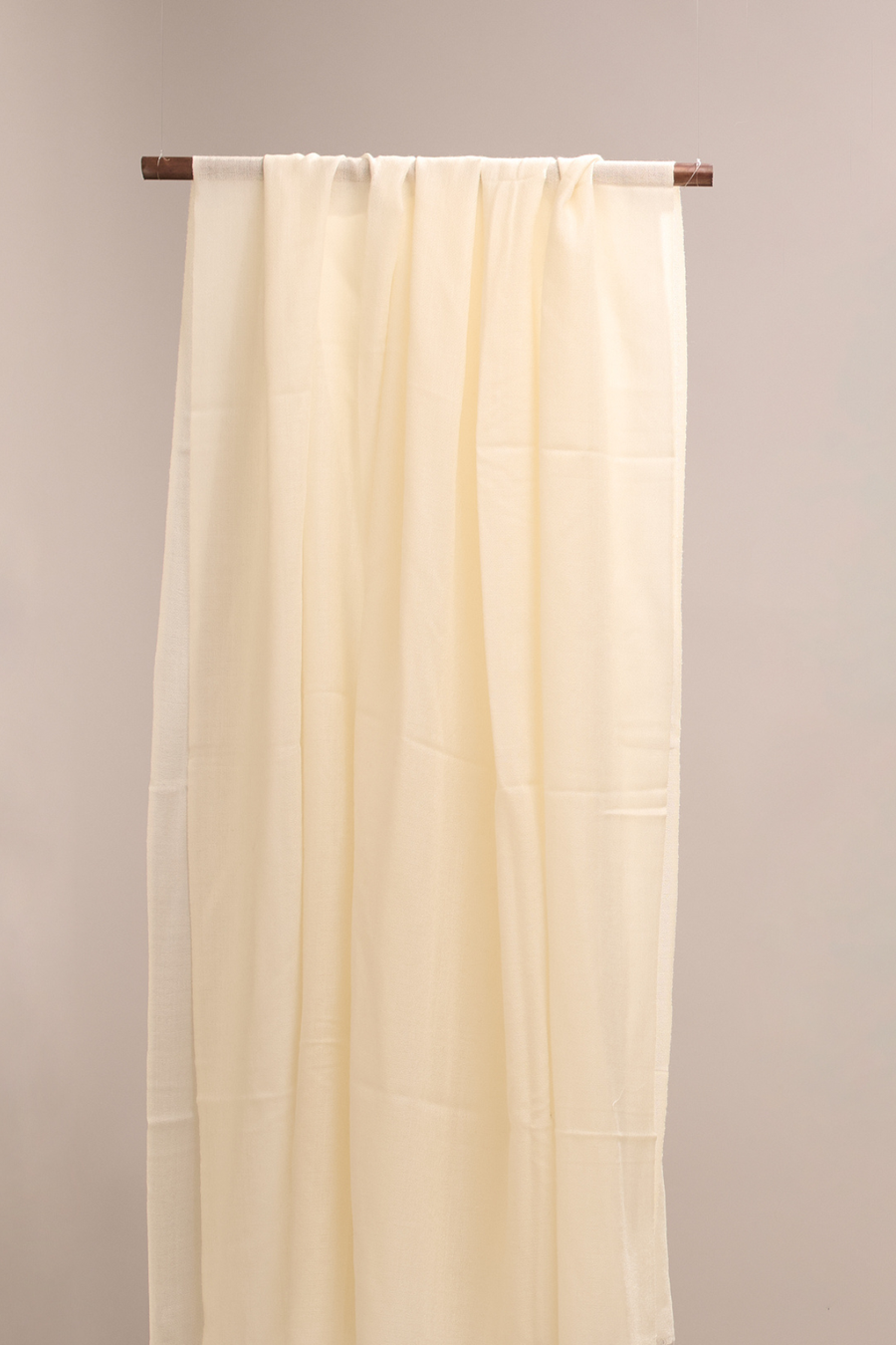 Aurum Plain - Pure Wool Classic Shawl