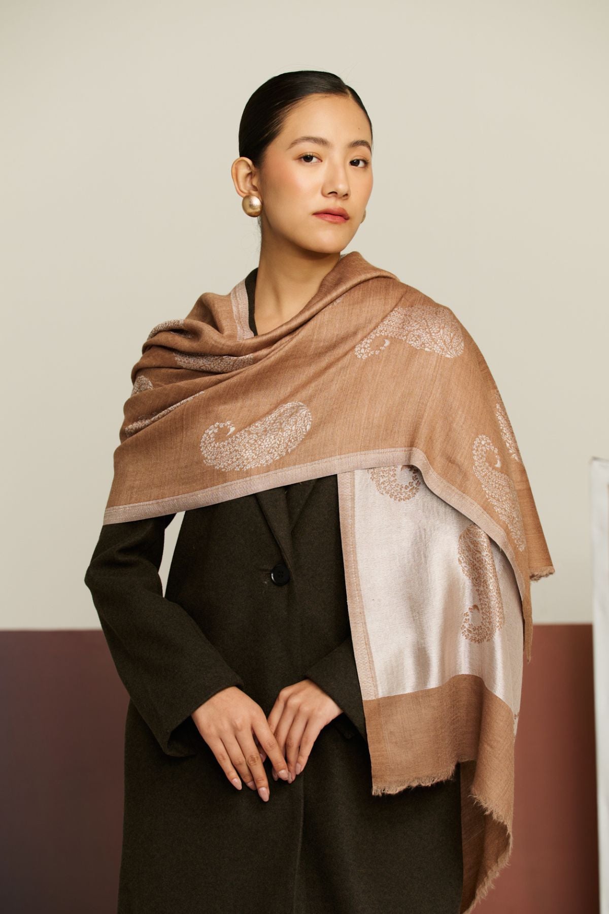 Paisley Flip - Reversible Paisley Stole