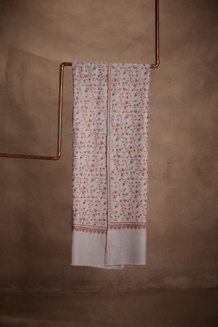 Ivory Blush - Pure Pashmina Sozni Jali Shawl