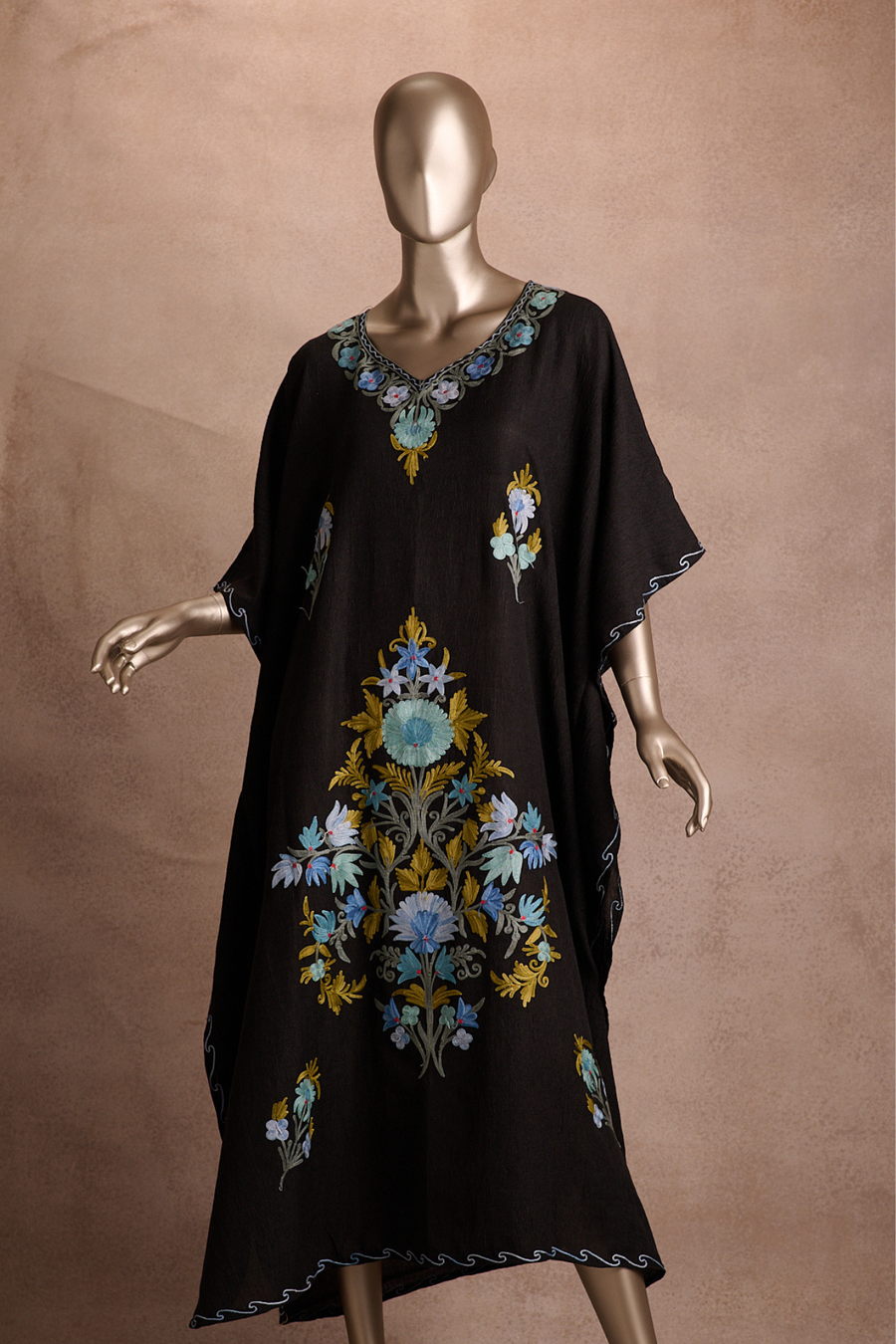 Embroidered Kaftan – Black Bloom