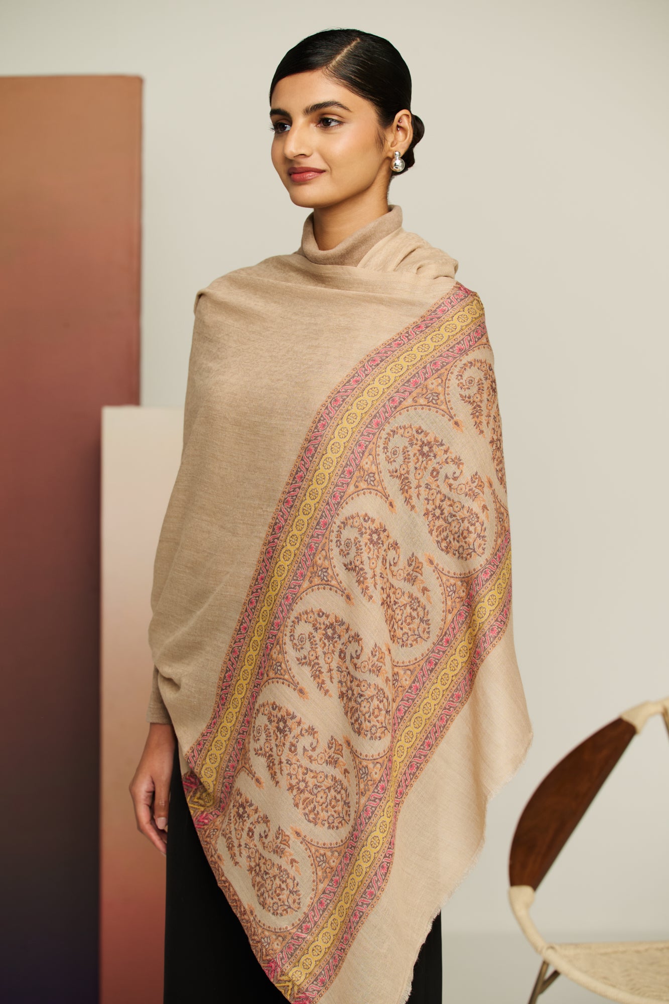 Fine Wool Ambi Palla Stole