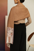 Kani Crest - Kani Border Shawl