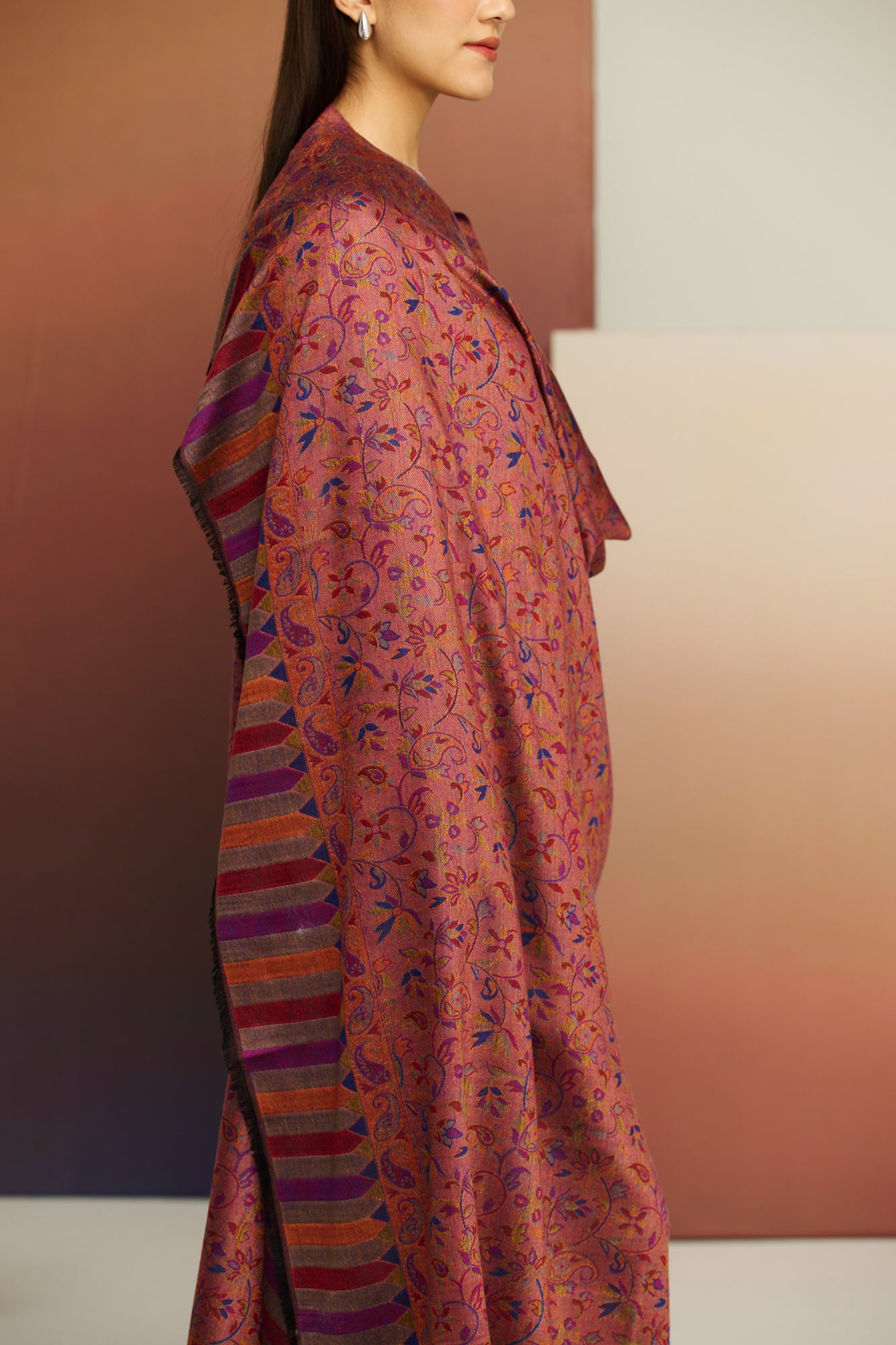 Jamavar Core - Classic Jamavar Reversible Shawl