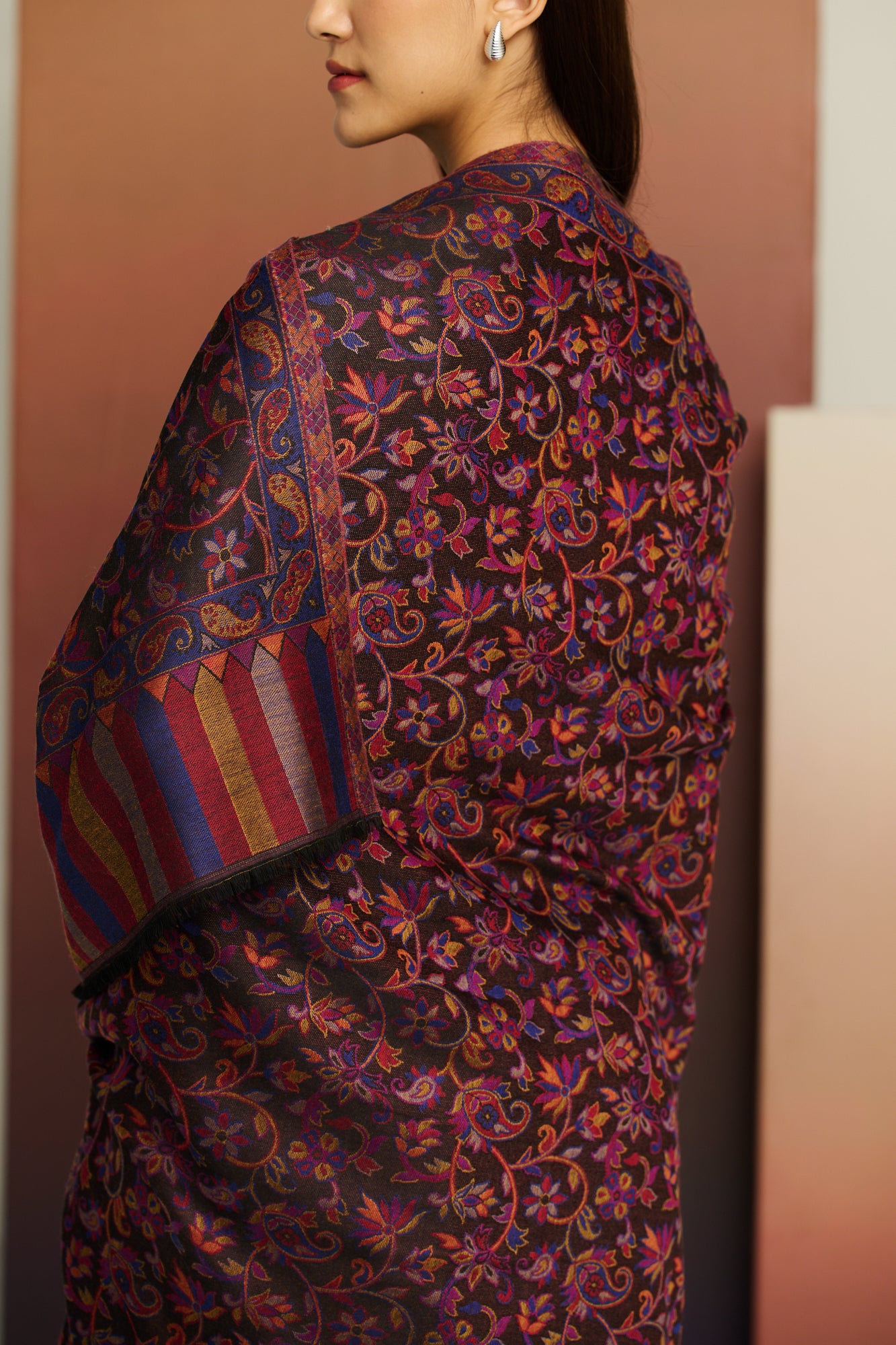 Jamavar Core - Classic Jamavar Reversible Shawl