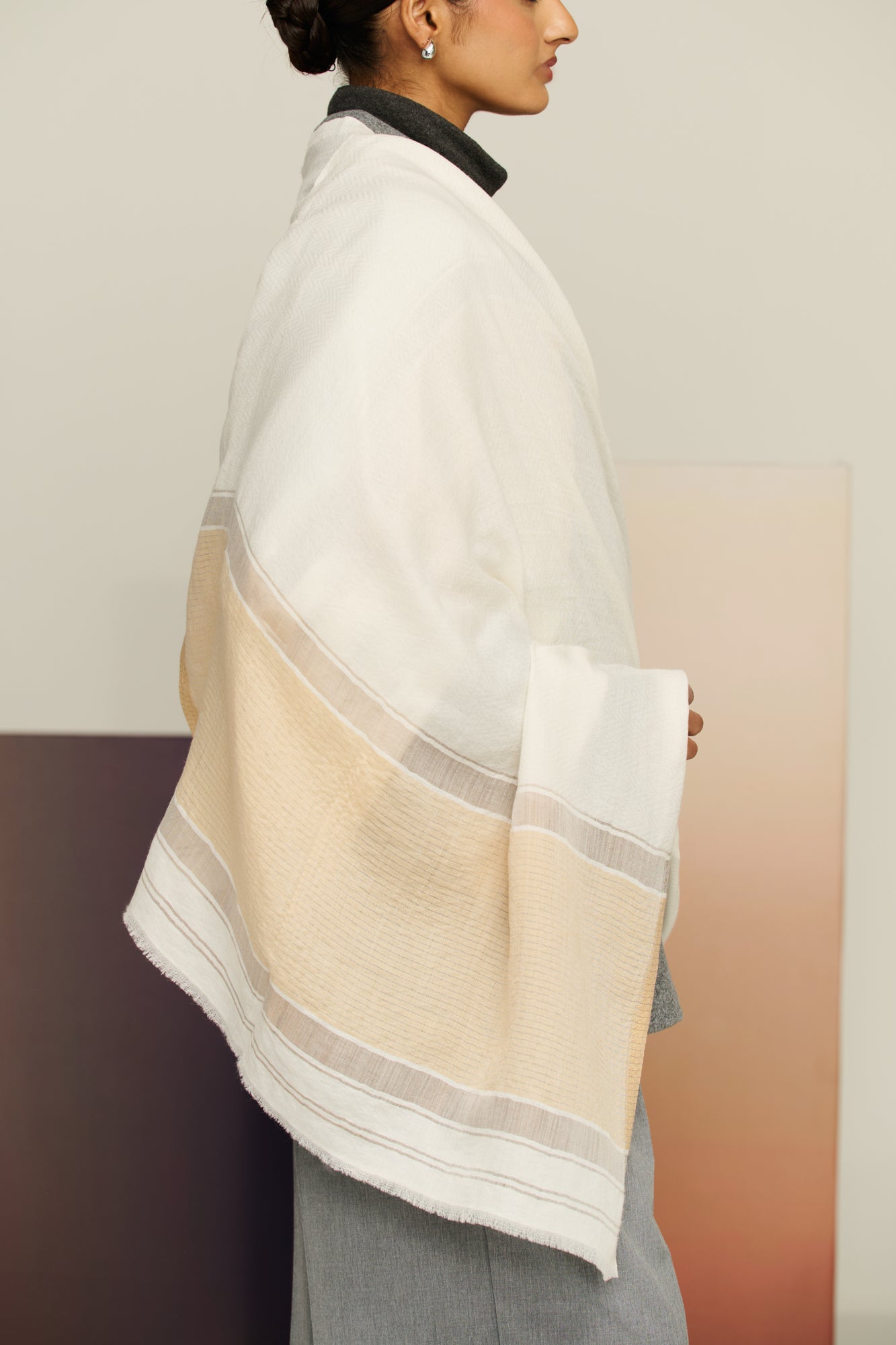 Elegant Palla - Self Palla Stole