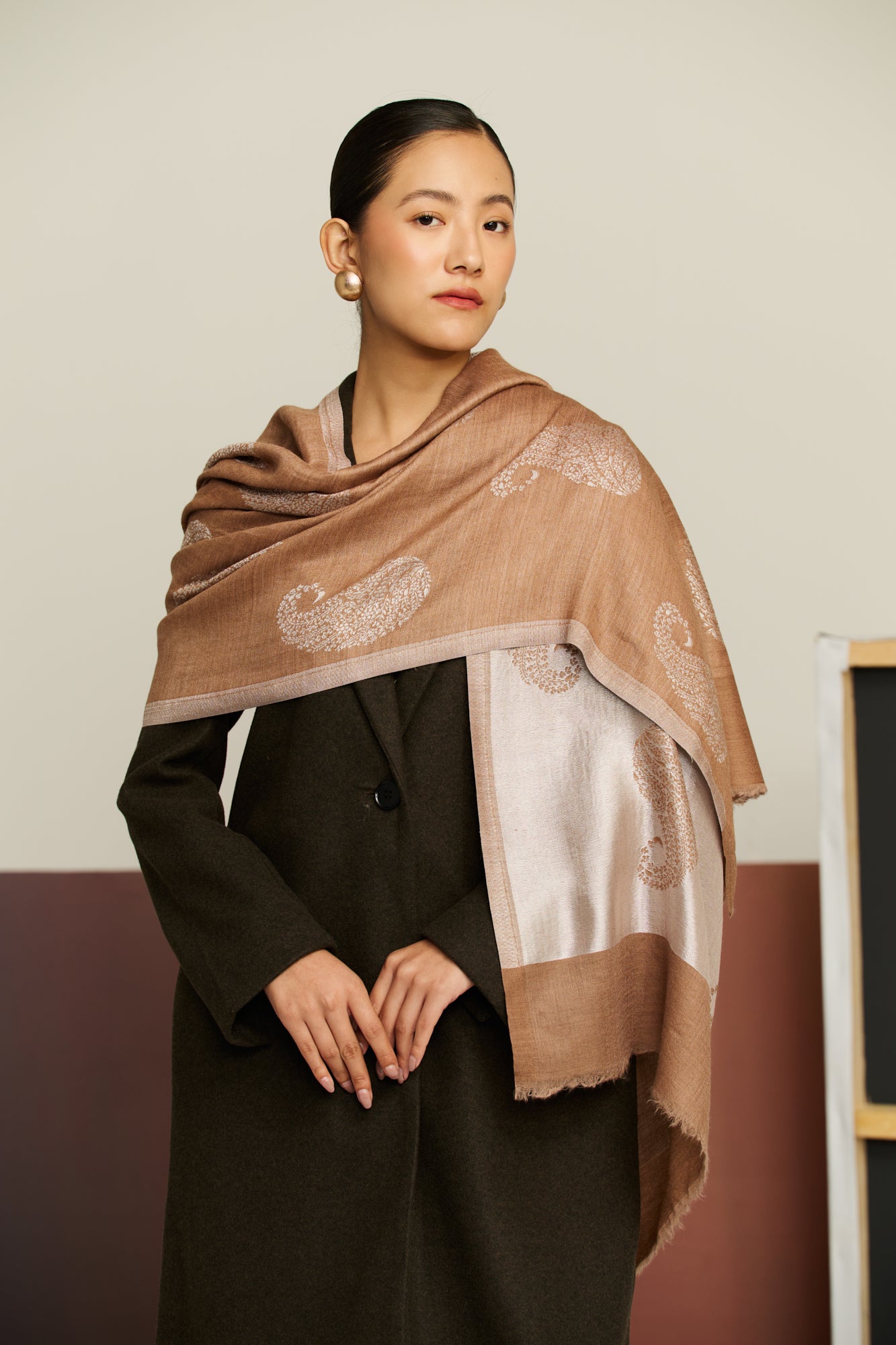 Paisley Flip - Reversible Paisley Stole