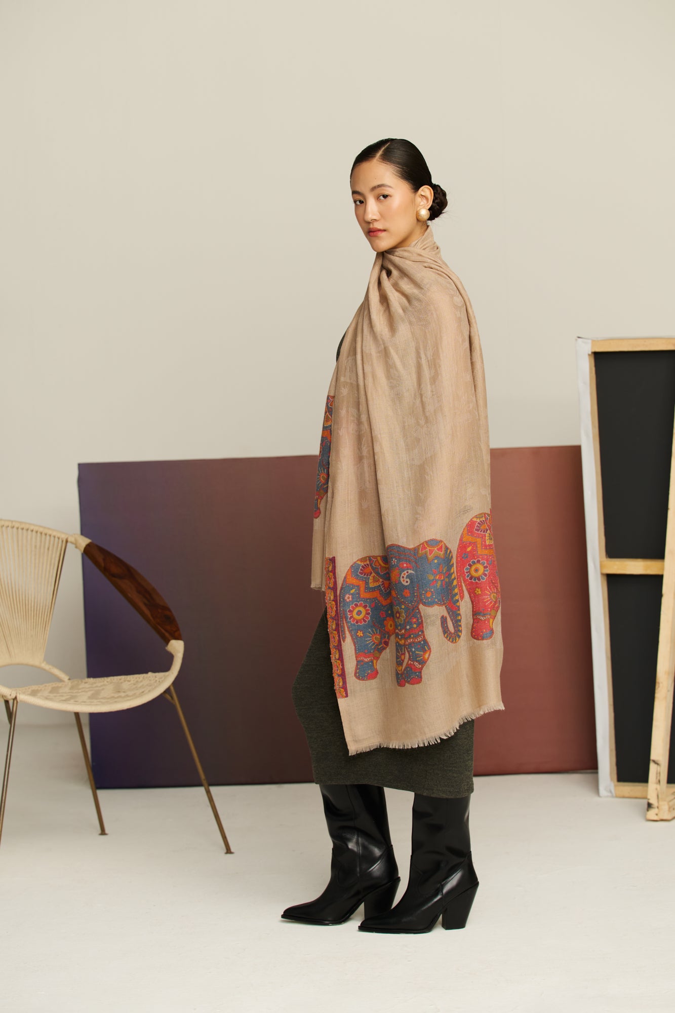 Elephant Line - Elephant Motif Stole