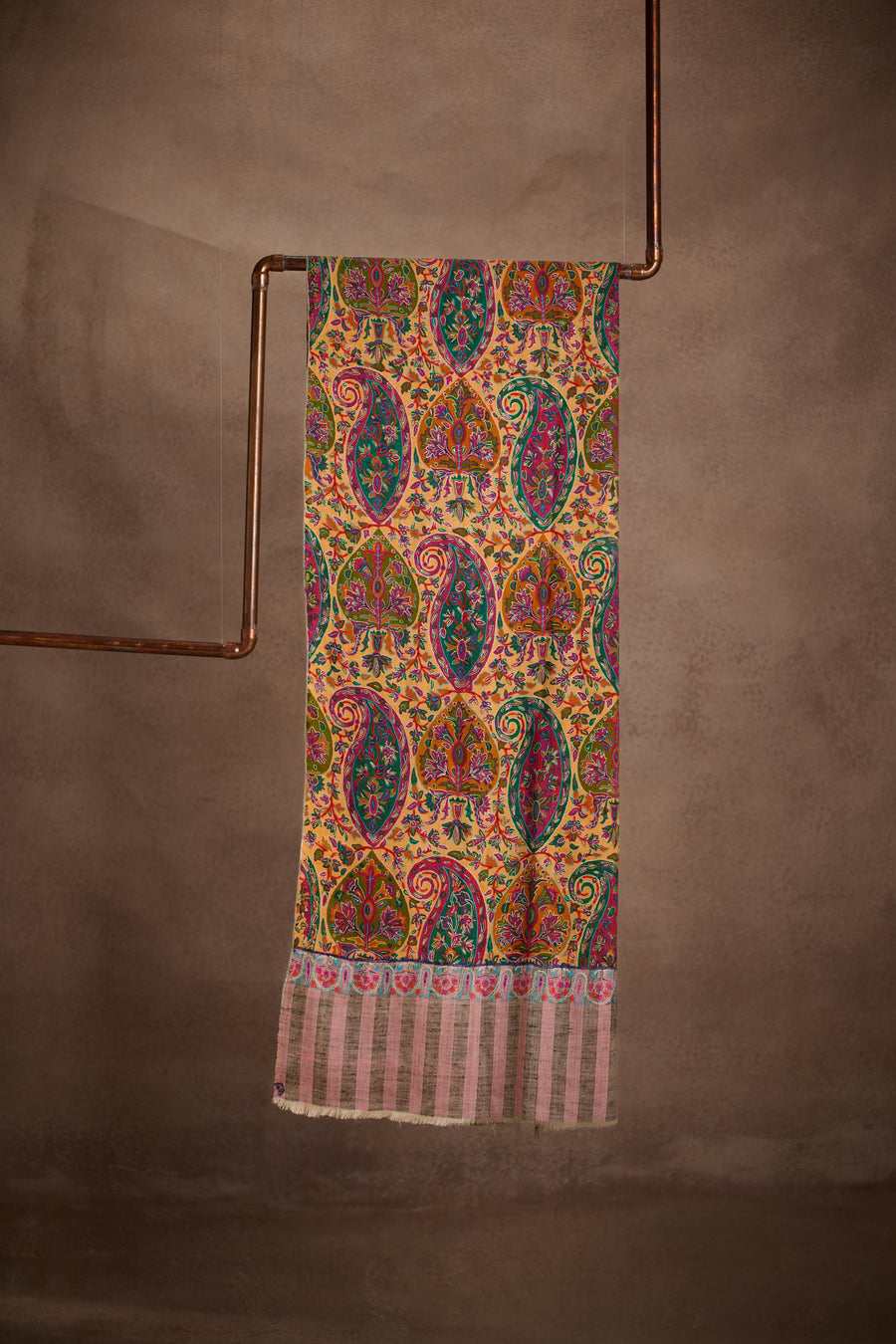 Paisley Heritage Saffron - Pure Pashmina Paisley Outline Shawl